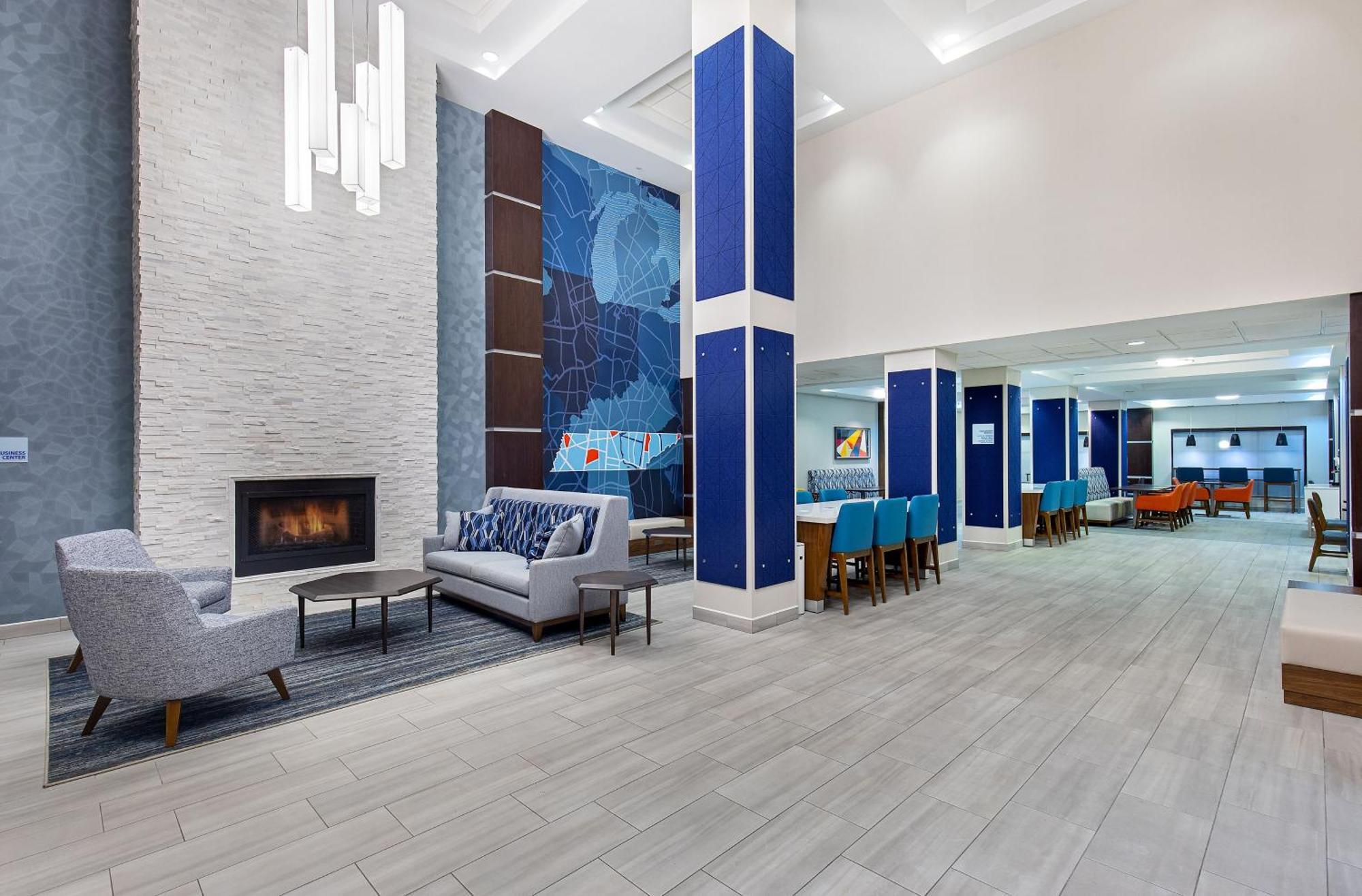 Holiday Inn Express & Suites - Cleveland Northwest By Ihg Exterior photo